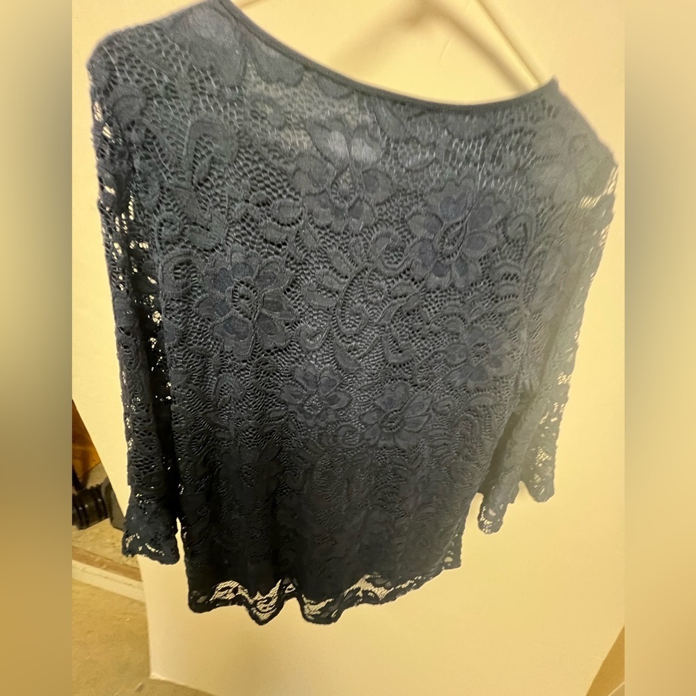 ONYX APPAREL NITE BLOUSE SIZE XL NAVY LACE OVERLAY W/SHEER LACE 3/4 SLEEVES - Picture 5 of 10